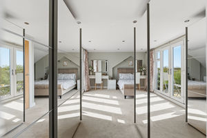 Photo 86- click for photo gallery